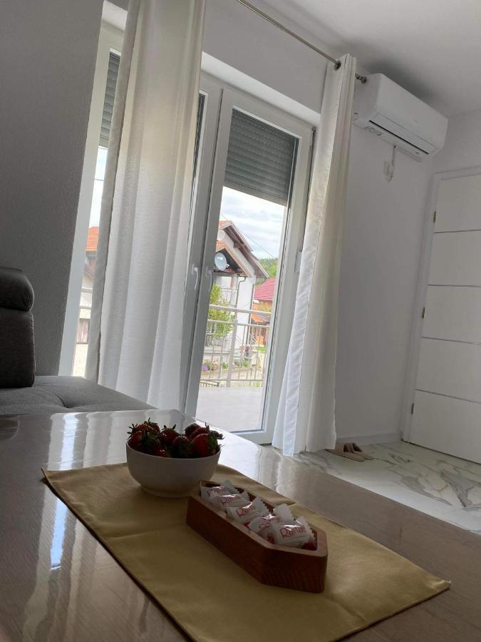 Apartman Zepce ภายนอก รูปภาพ